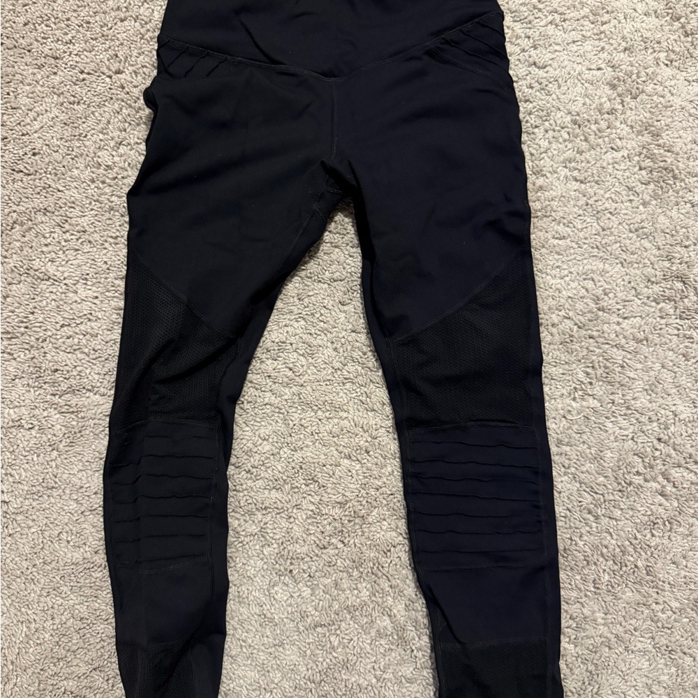 Black Athletic Leggings